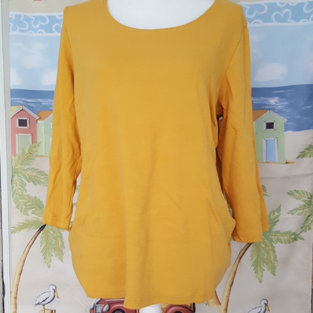 Karen Scott Tee